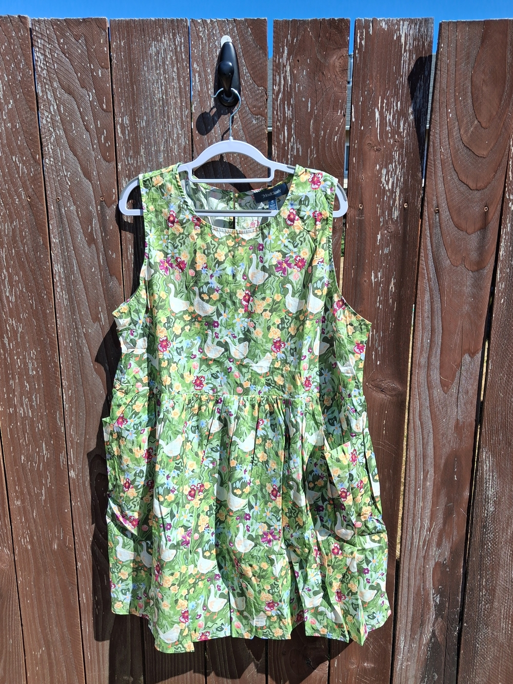Modcloth Green Floral & Geese Print Sleeveless Dress